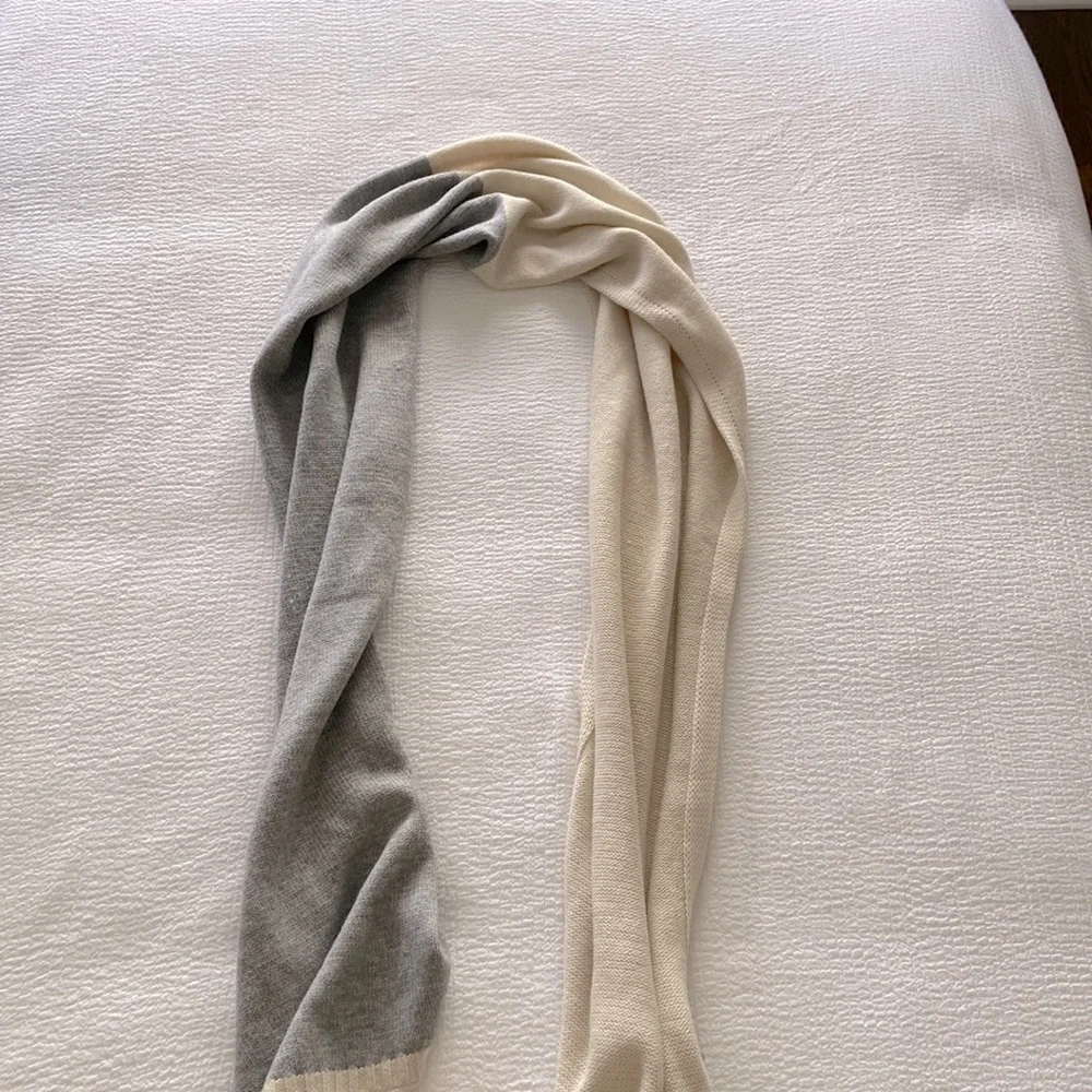 C. Wonder Colorblock Scarf.